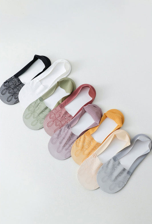 Women's Summer Lightweight Socks - Seamless, Invisible, Non-Slip, Stay-Up Short Socks