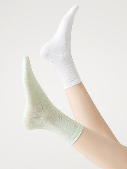 Women's Thin Cotton Socks - Antibacterial, Odor-Resistant, Pilling-Resistant, Mid-Calf Length