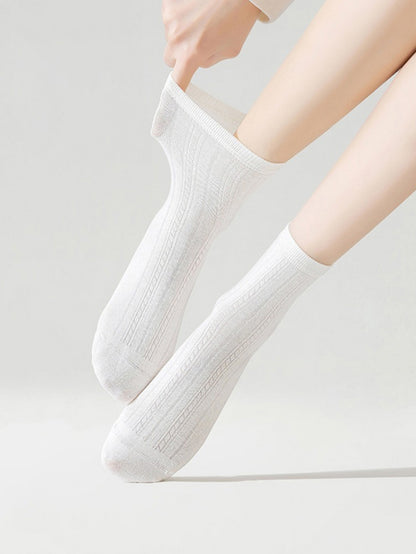 Women's Thin Cotton Socks - Antibacterial, Odor-Resistant, Pilling-Resistant, Mid-Calf Length
