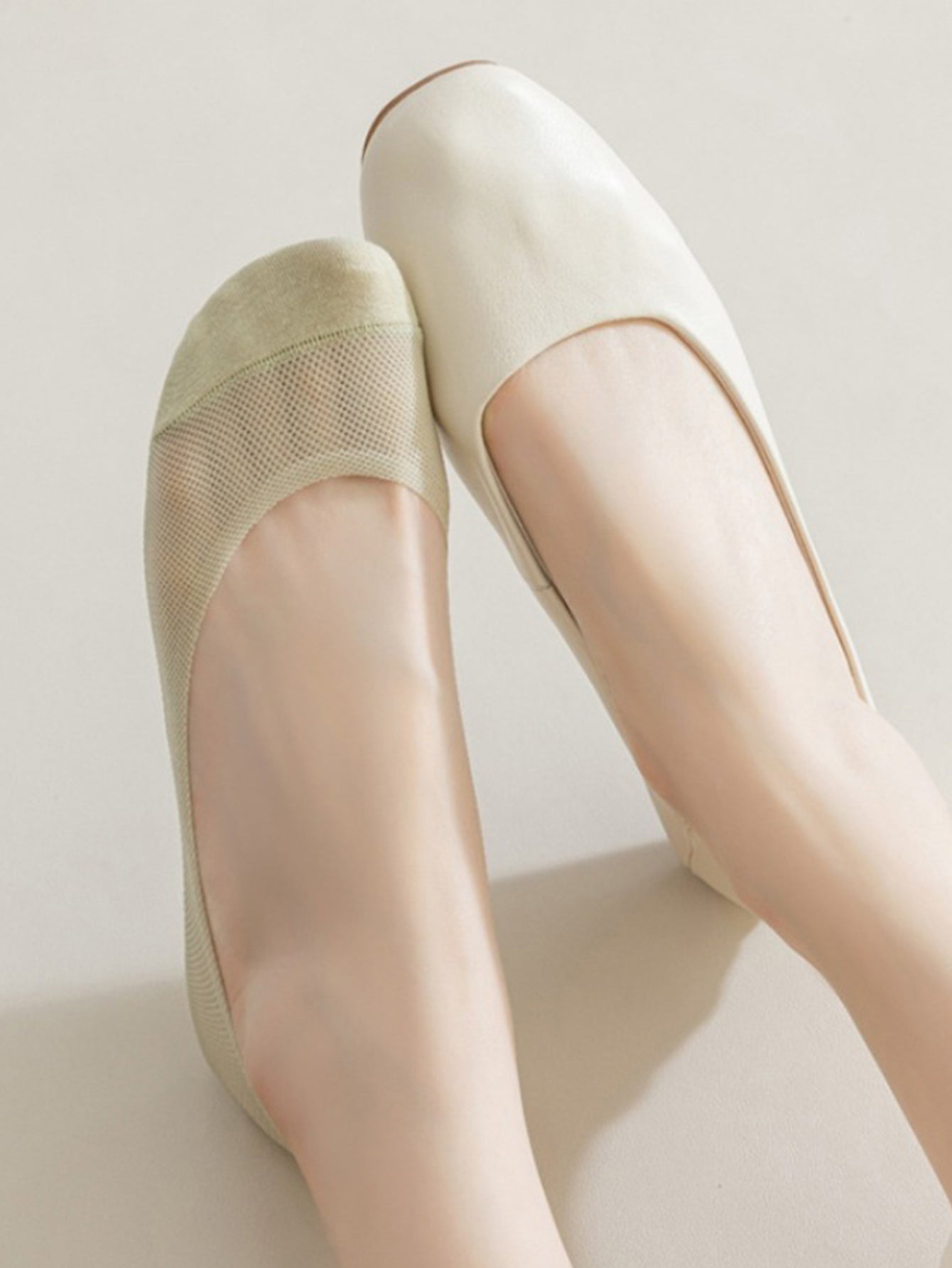 Women's Summer Lightweight Anti-Slip Non-Slip Pure Cotton Ice-Silk Low-Cut Invisible Socks